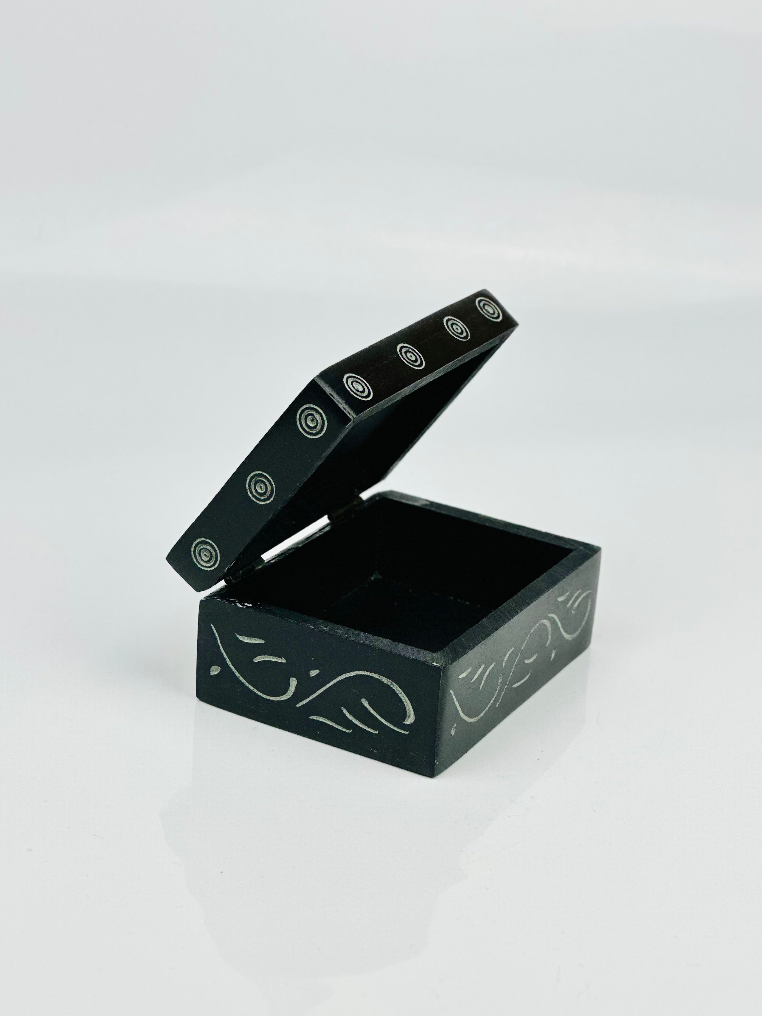 Noir Flora Hand Carved Soapstone Box – 4"L x 3"B x 1.8"H - Tejo