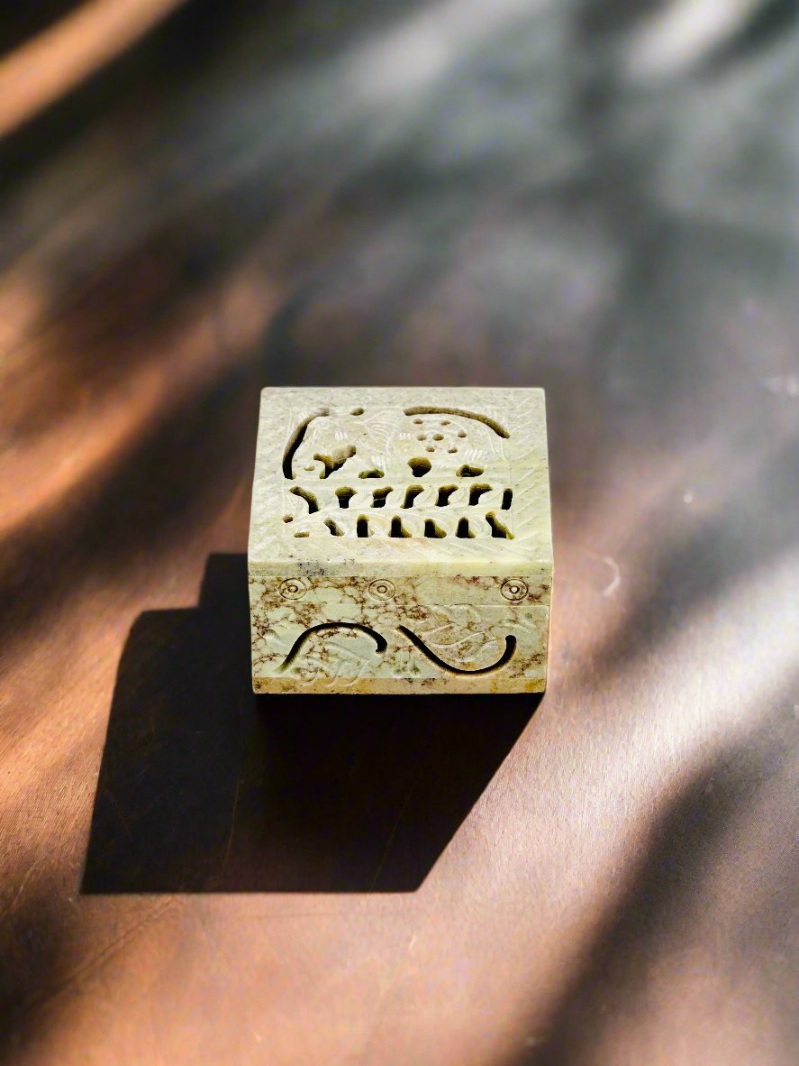Blossom Elephant Carving Box-3"L x 3"B x 1.5"H - Tejo