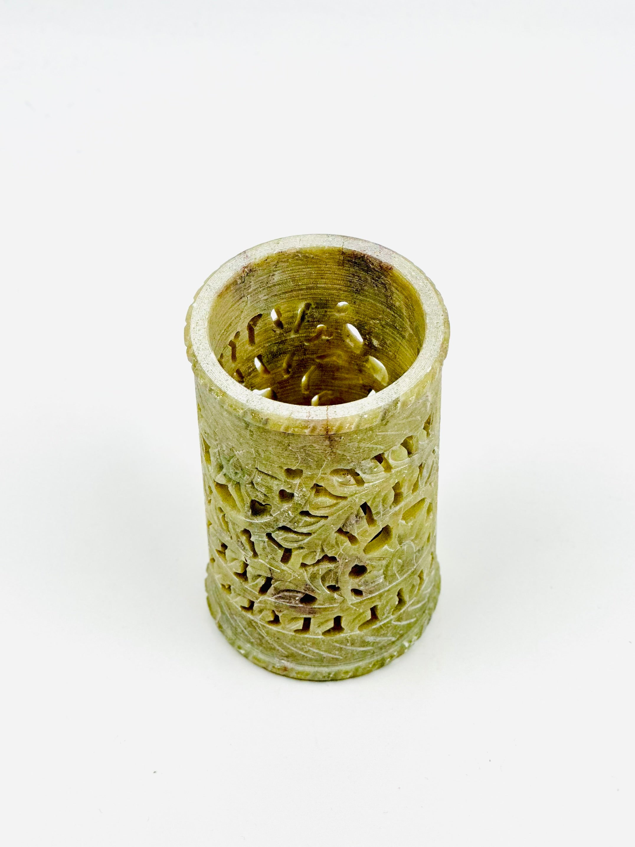 Jungle Dawn Flower Holder– 4"H x 2.2"BD x 2.4"TD - Tejo