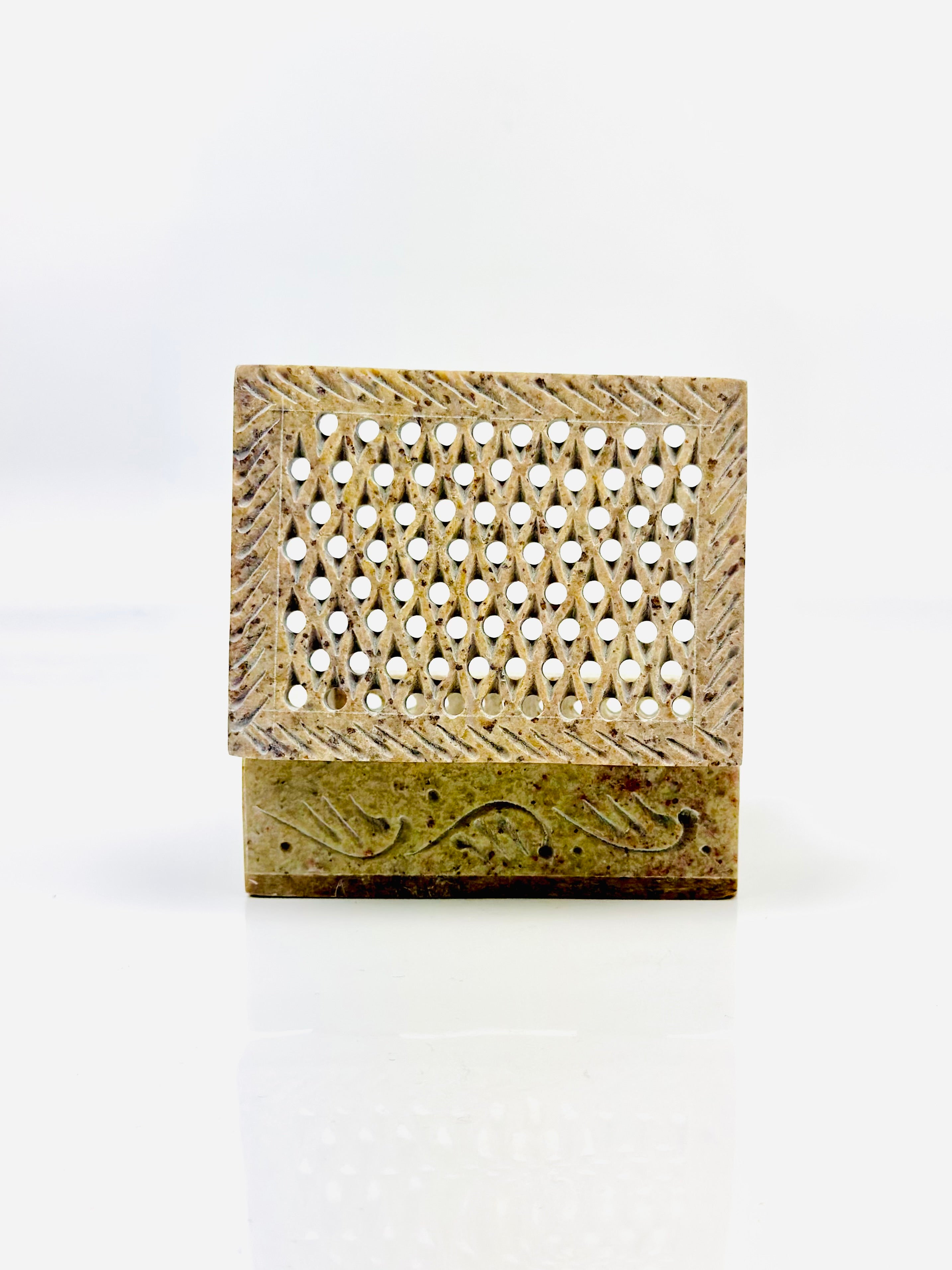 Safari Lattice Carving Hand-Carved Soapstone Box - 4"L x 3"B x 1.5"H - Tejo