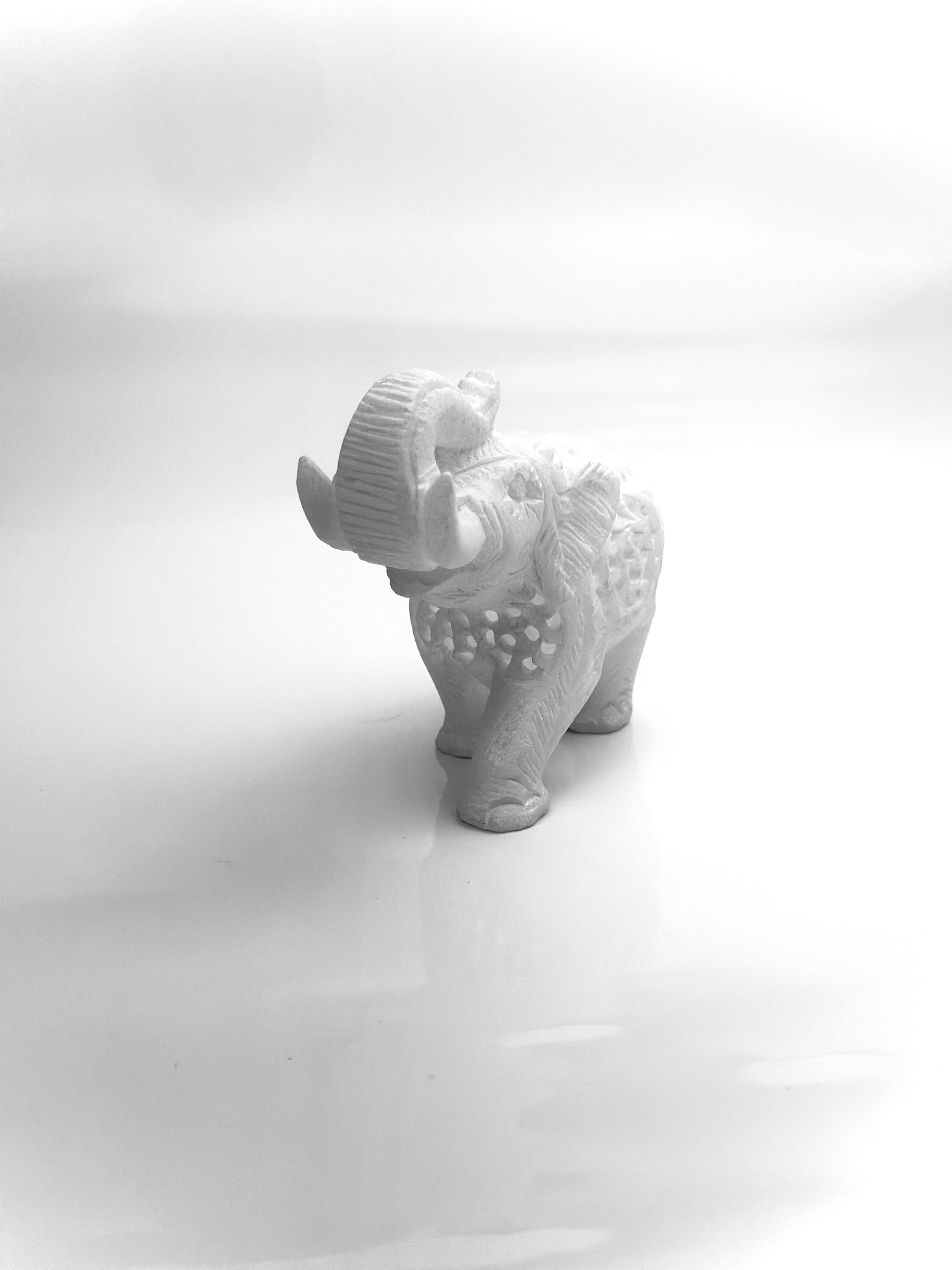 Maharaja Elephant Sculpture - Hand-Carved White Marble Decor - 4"L x 2"B x 3.5" - Tejo