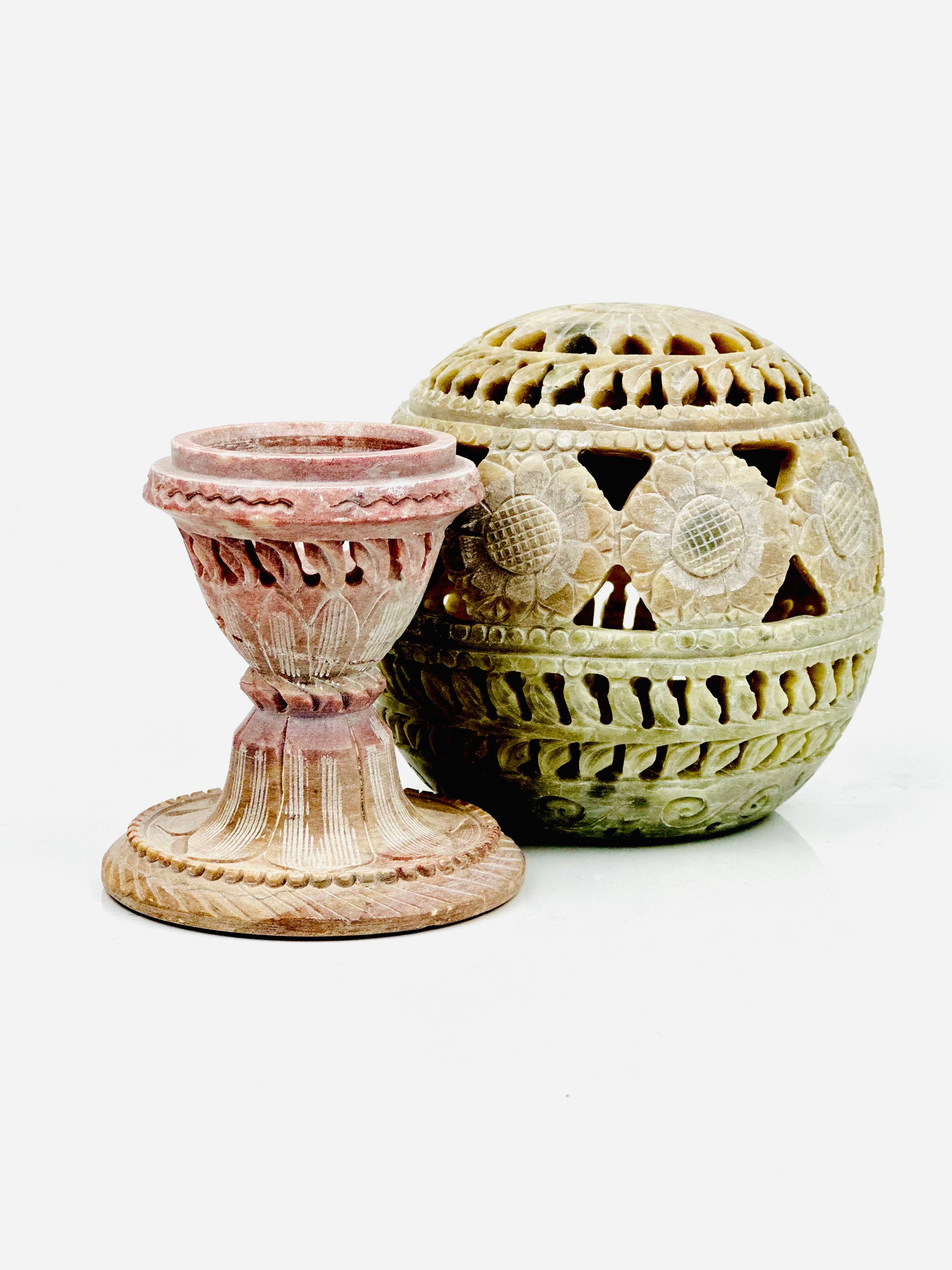 Serenity Sphere Sunflower Lantern – 7"H x 2.8"BD x 1.7"CD x 4"B - Tejo
