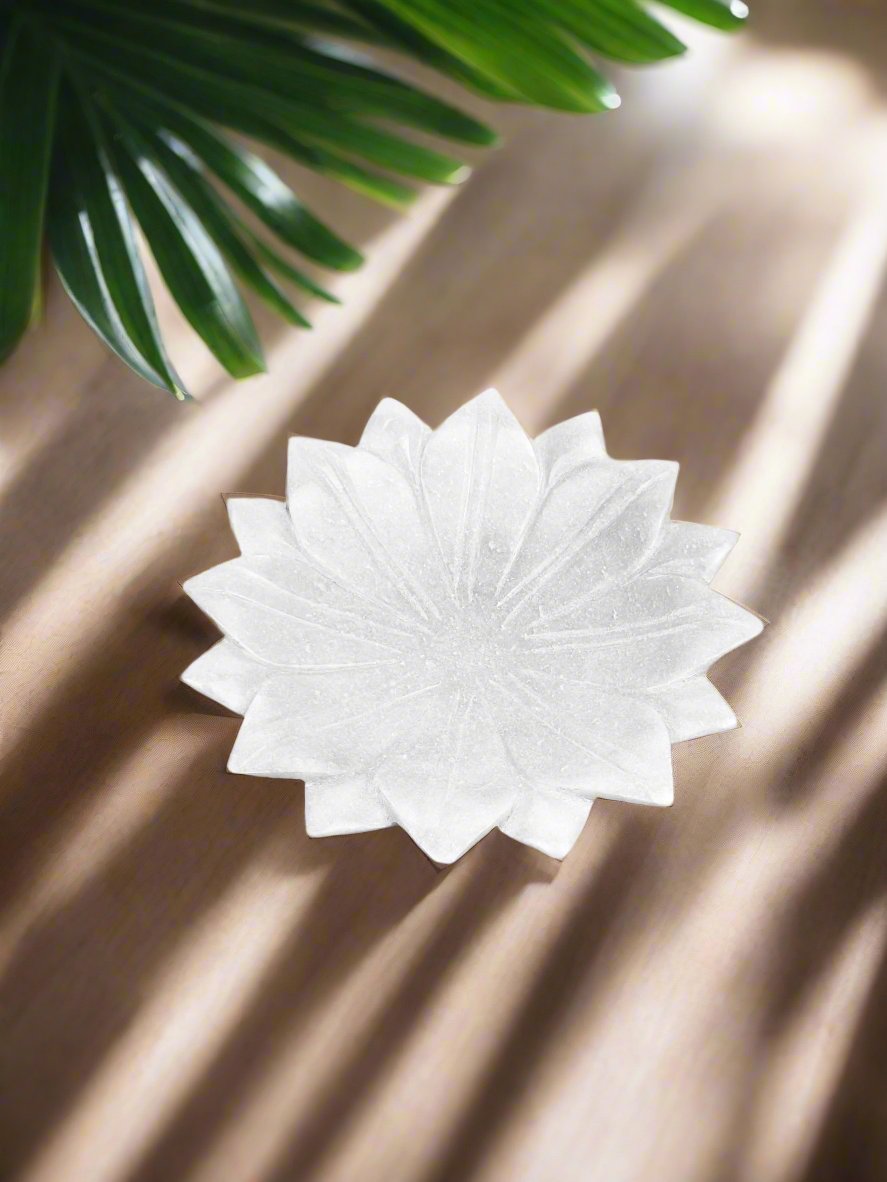 Frost Petal Shallow Bowl Hand-Carved White Marble – 9" - Tejo