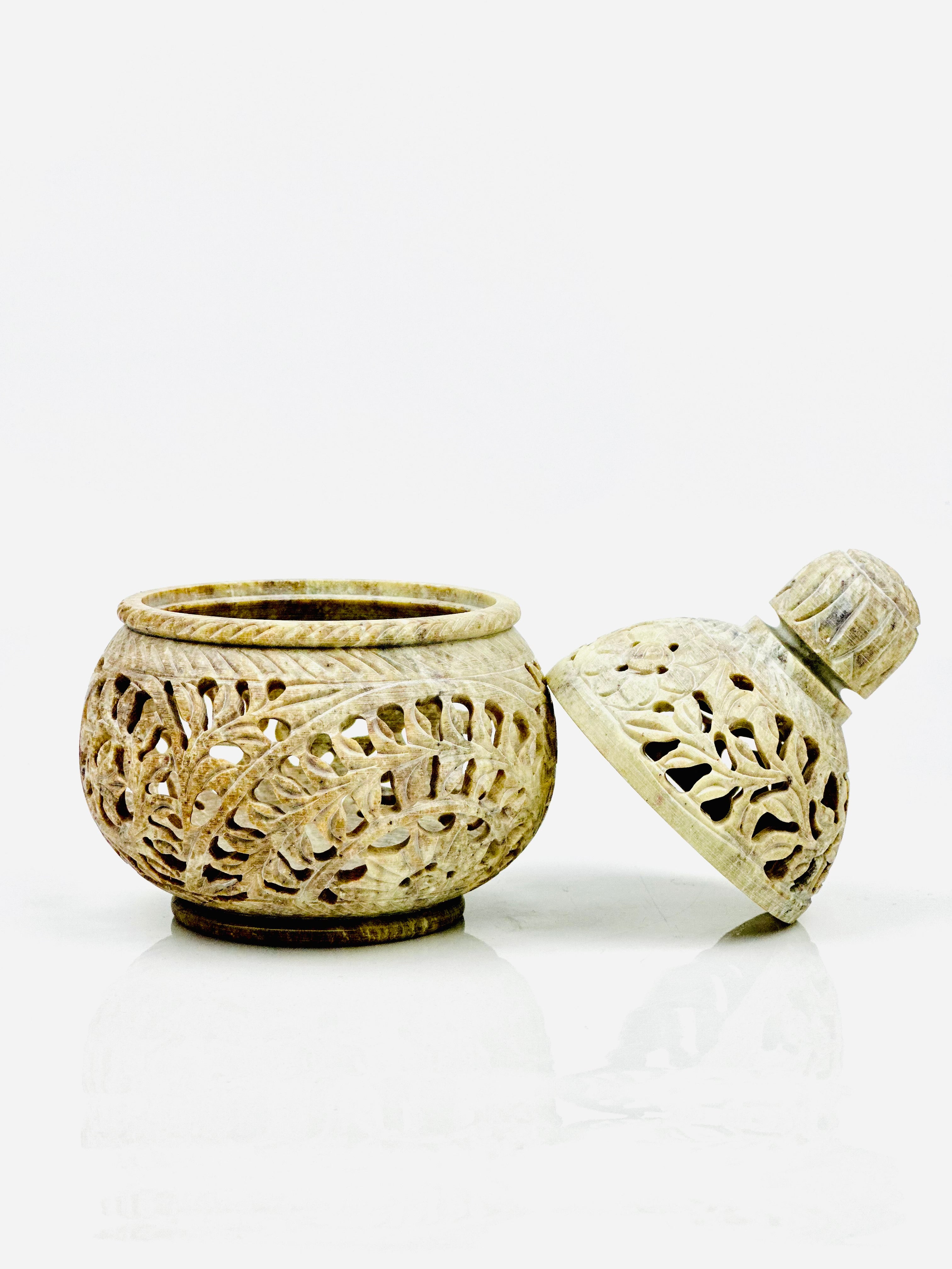 Eden Glow Flower Tea Light Holder- 4"L x 4"B x 5.5"H - Tejo