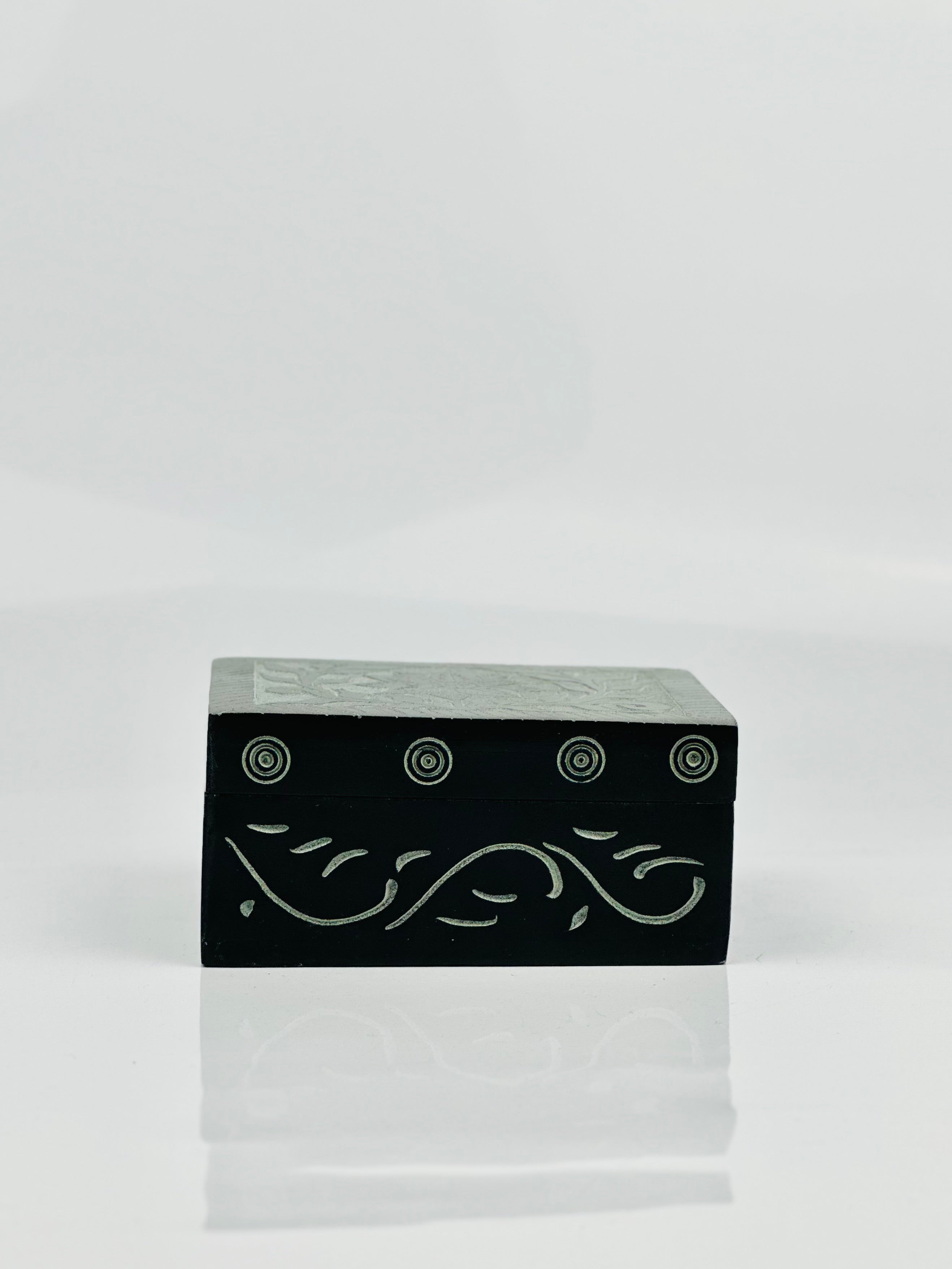 Noir Flora Hand Carved Soapstone Box – 4"L x 3"B x 1.8"H - Tejo