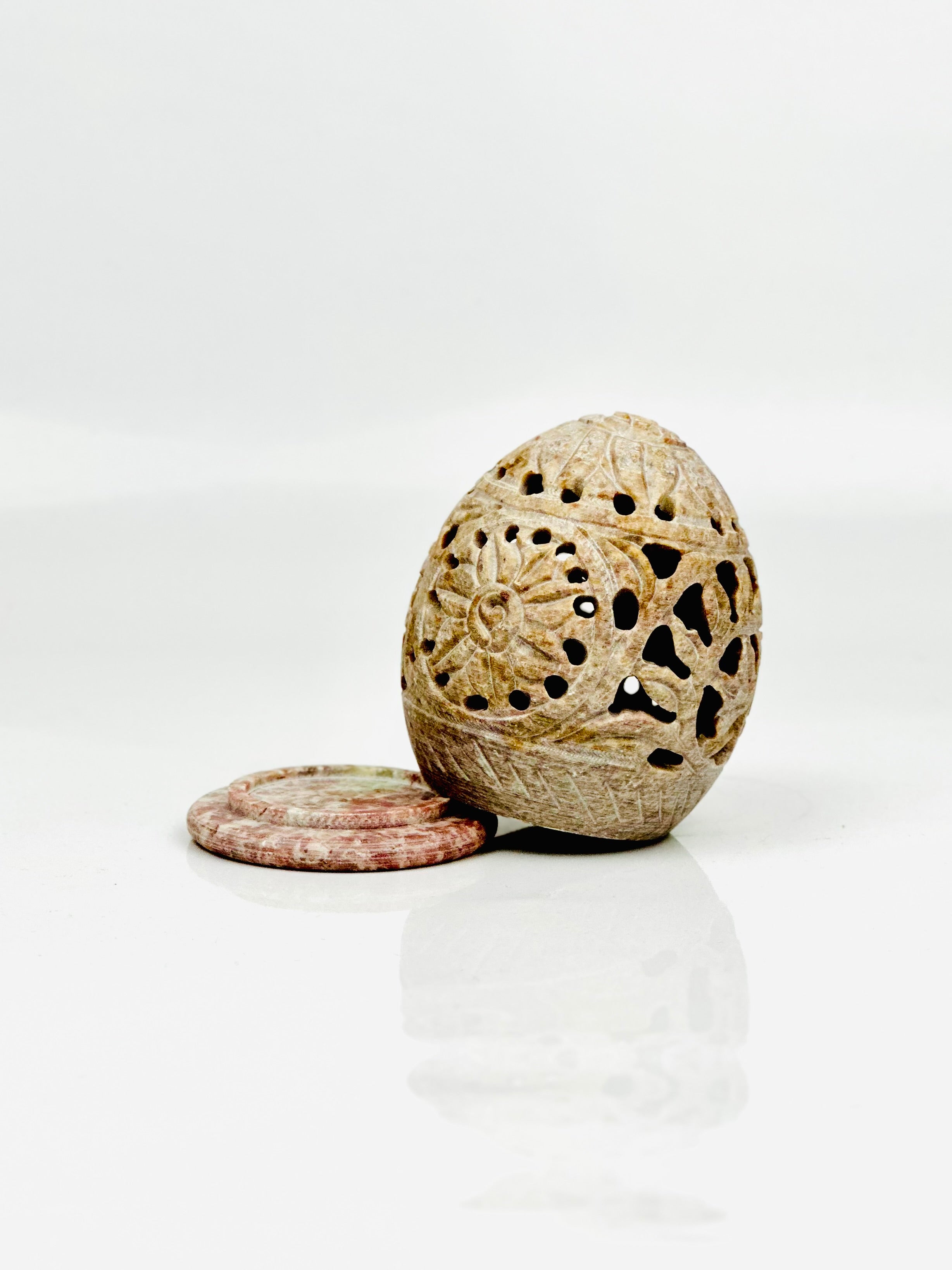 Safari Flower Glow Egg - 2"L x 2.5"B x 3"H - Tejo