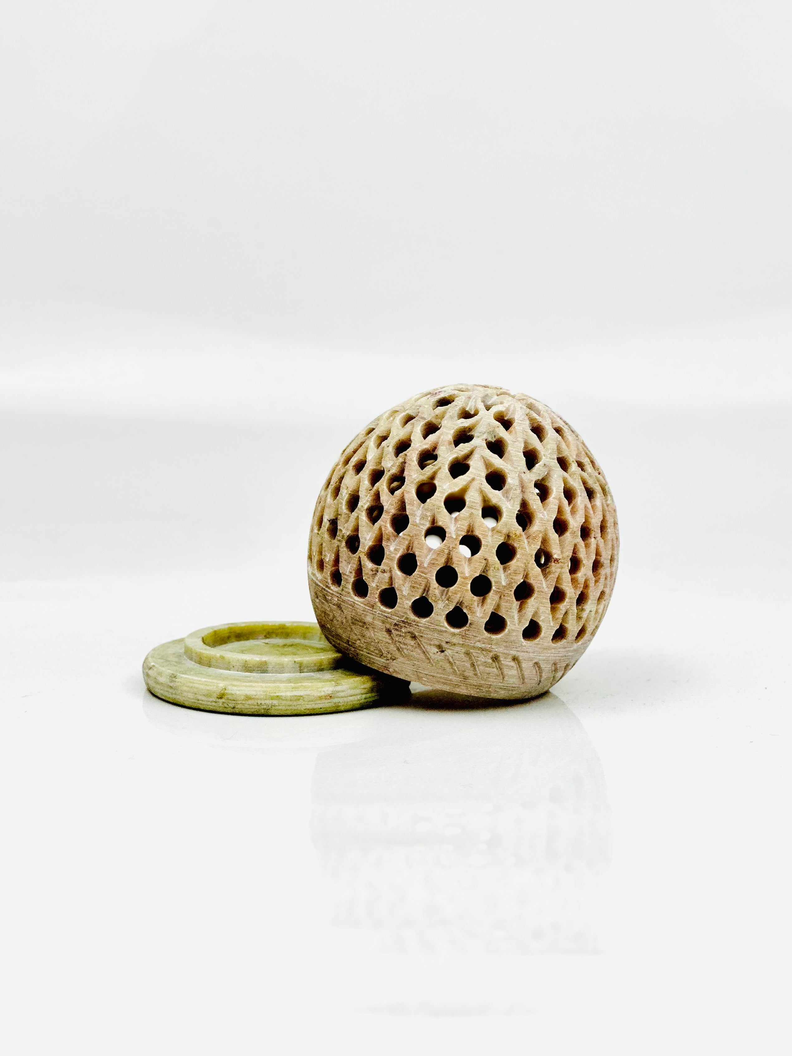 Orchid Lattice Glow Ball - 2.5"H x 2"BD x 2.5"B - Tejo