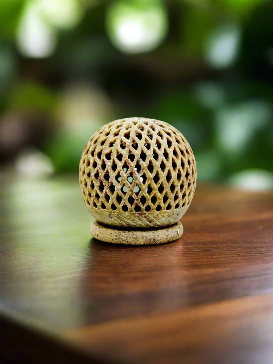 Safari Lattice Glow Ball - 3.5"H x 2.2"L x 3"B - Tejo